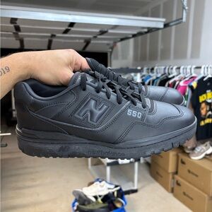 New Balance 550 Shoes Mens Size 11 Black Low Top Leather Sneakers casual skate